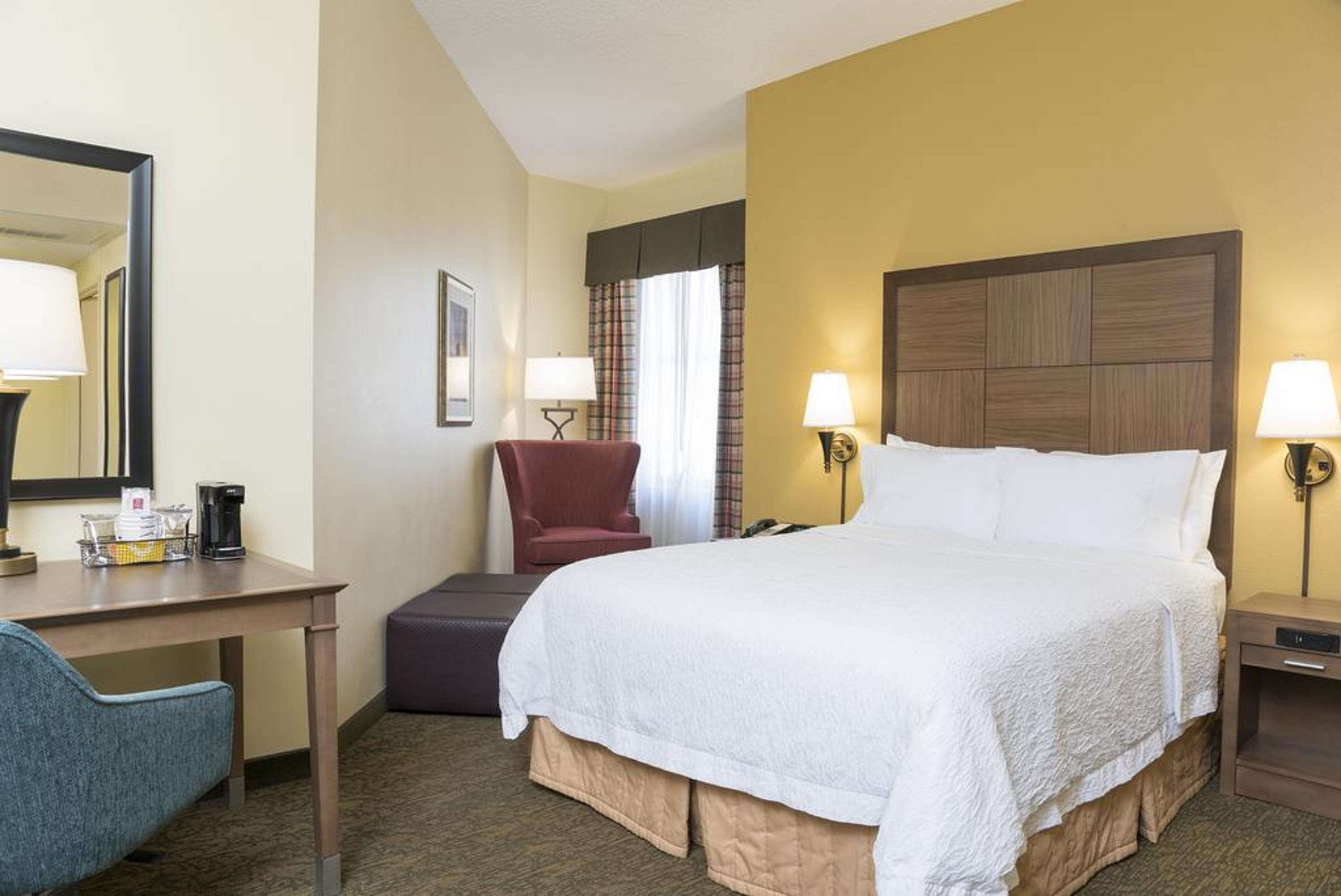 Hampton Inn Indianapolis Downtown Across From Circle Centre Exterior foto