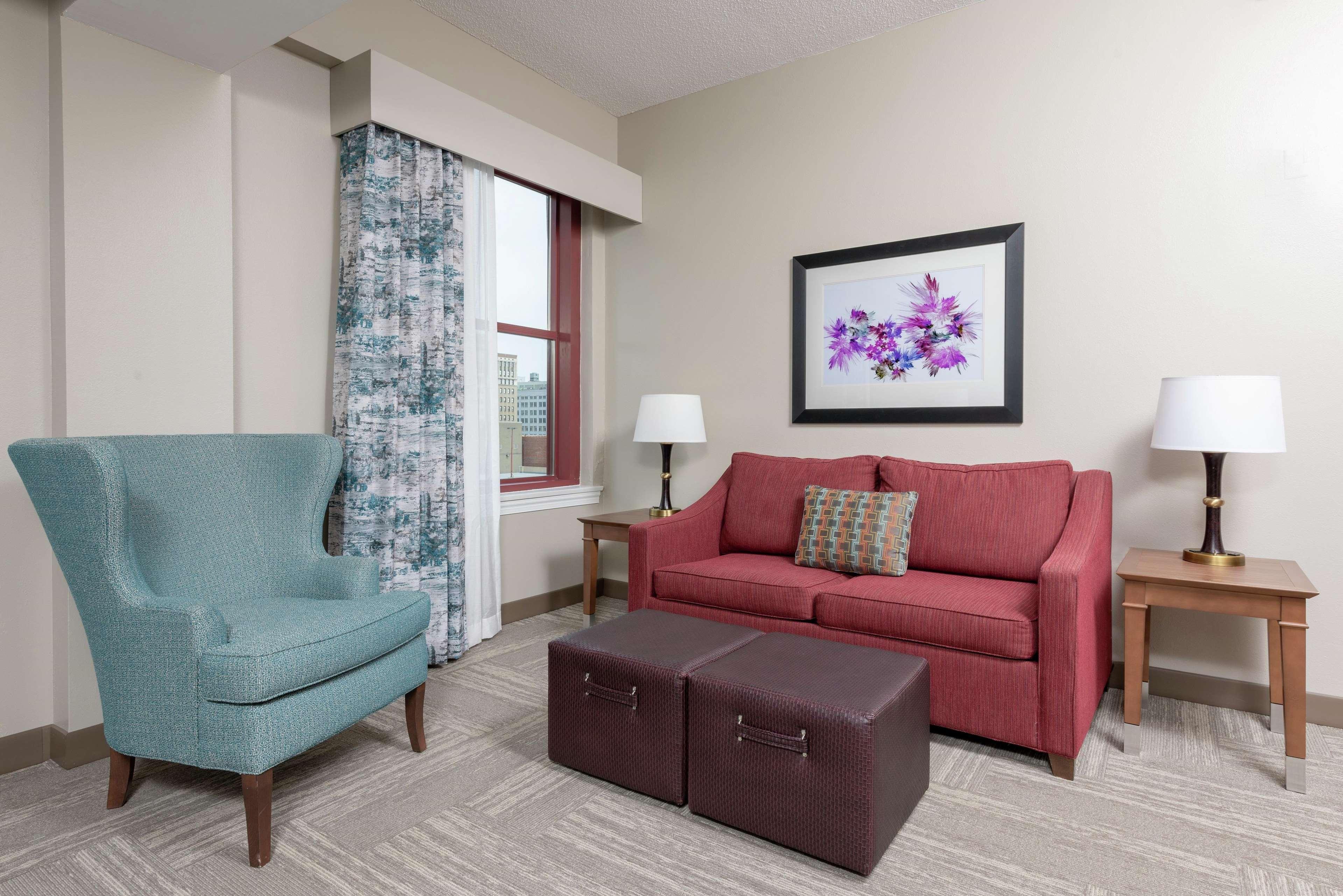 Hampton Inn Indianapolis Downtown Across From Circle Centre Exterior foto