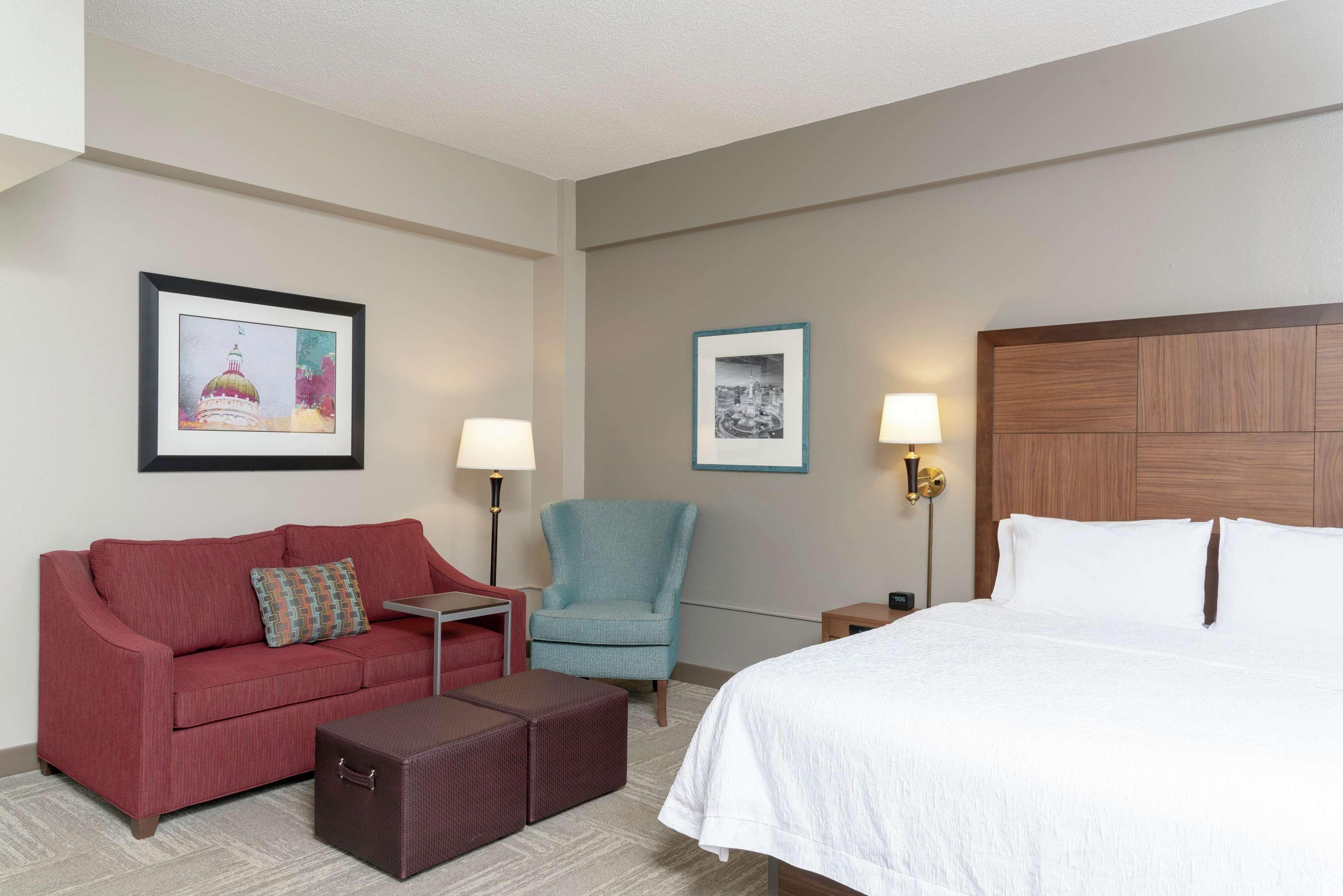 Hampton Inn Indianapolis Downtown Across From Circle Centre Exterior foto